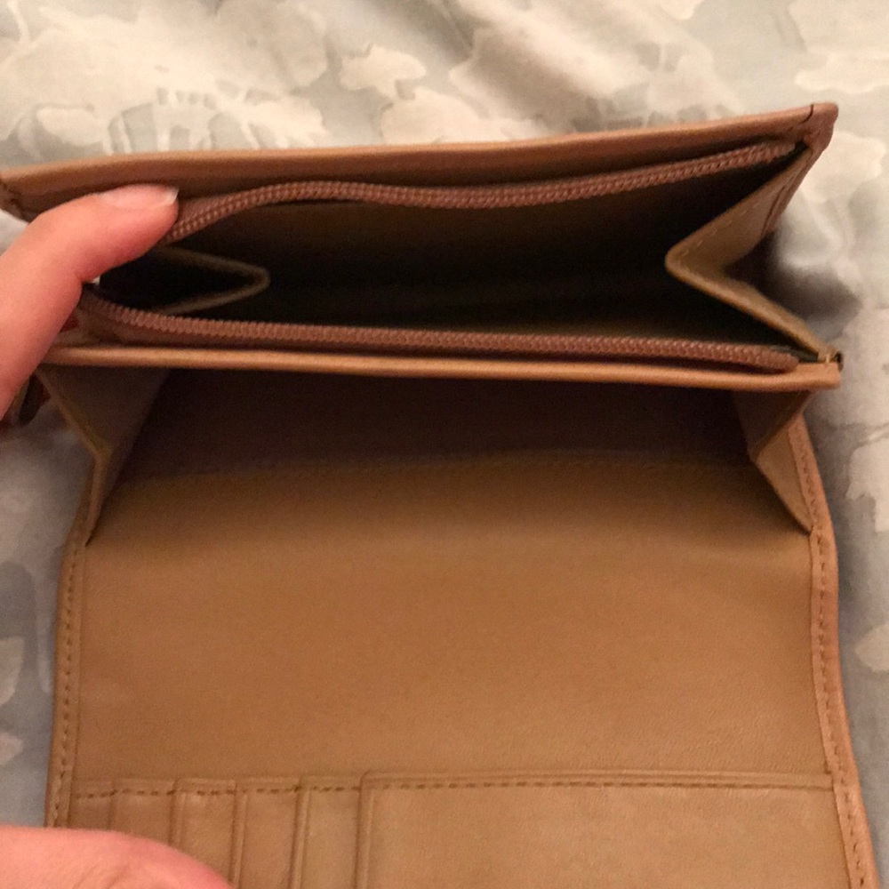 Coach Wallet - Picture 4 of 4